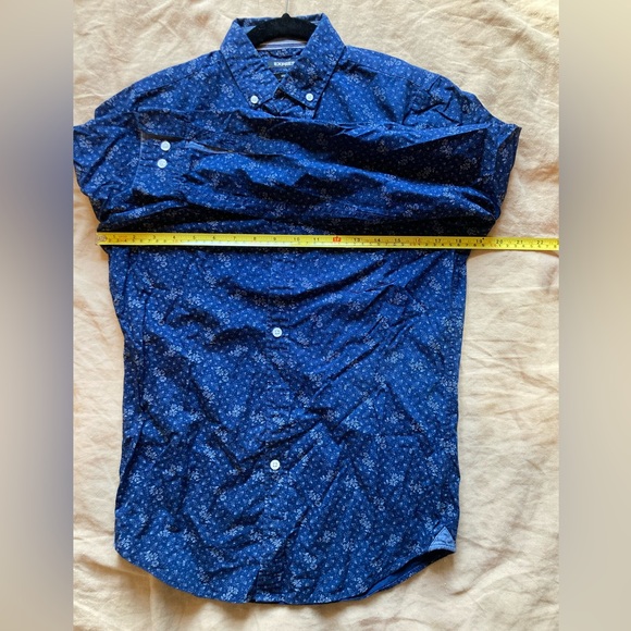 Express Men’s Patterned Button Down Blue Silver Size XS - Picture 3 of 4